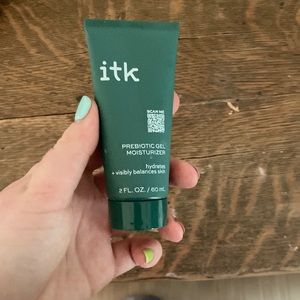 New prebiotic gel moistizer itk
